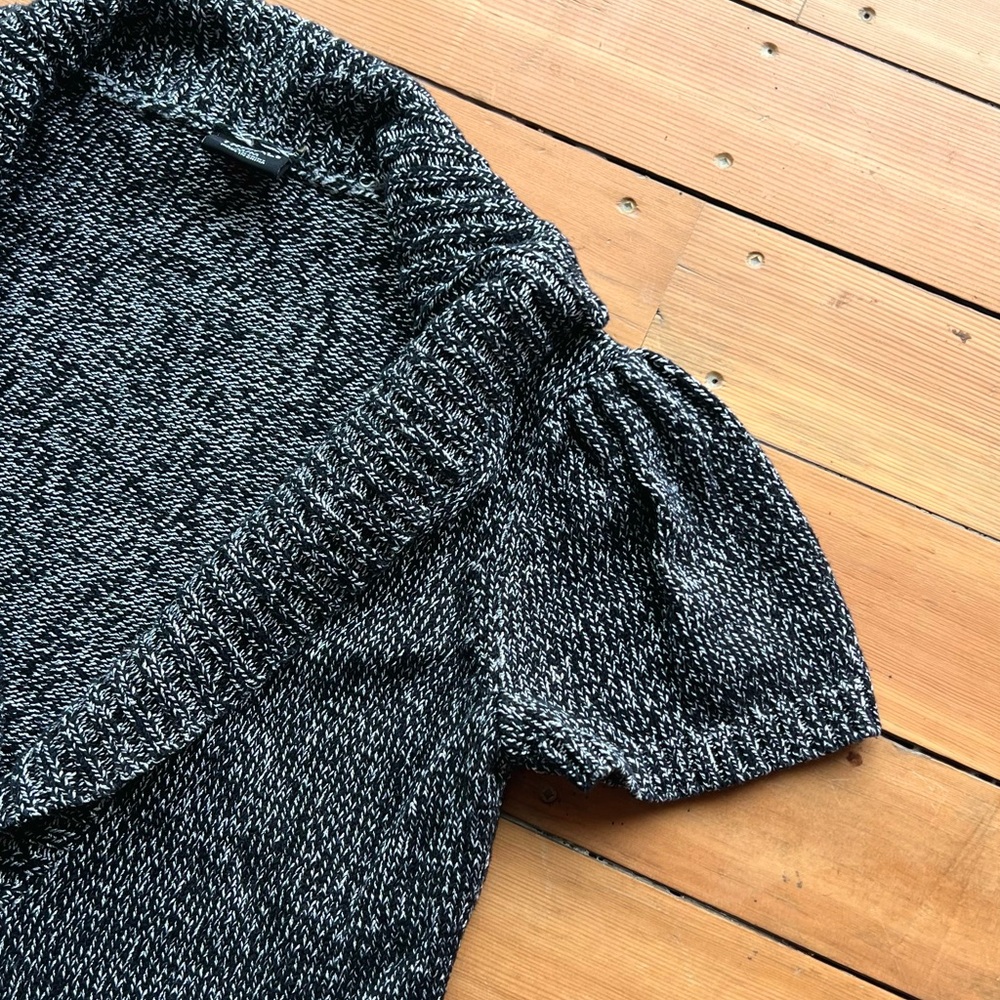Tribal Knit Top - Picture 4 of 6